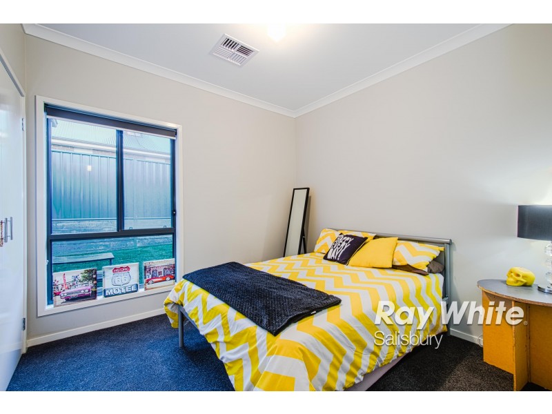 4 Burnlea Parade, Blakeview SA 5114