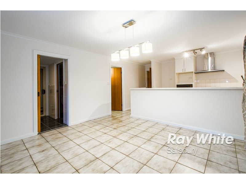 2 Hughes Street, Andrews Farm SA 5114