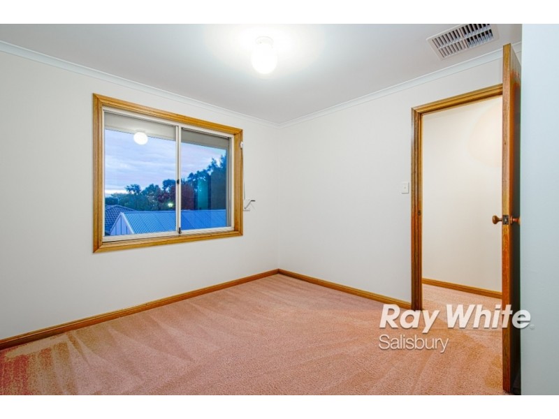 2 Hughes Street, Andrews Farm SA 5114