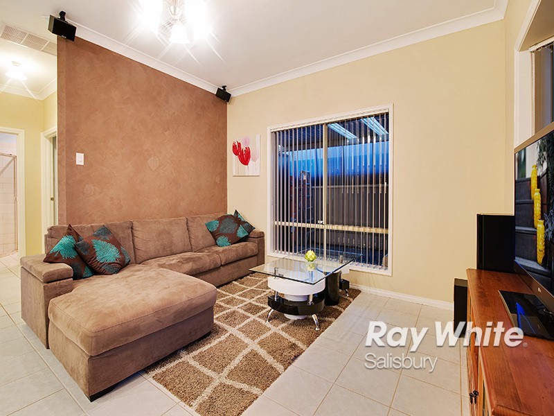 31 Featherstone Circuit, Greenwith SA 5125