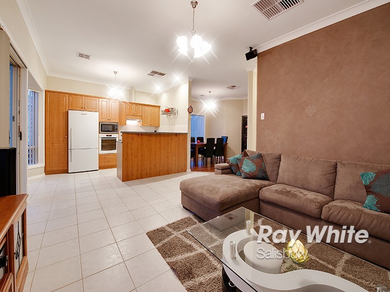 31 Featherstone Circuit, Greenwith SA 5125