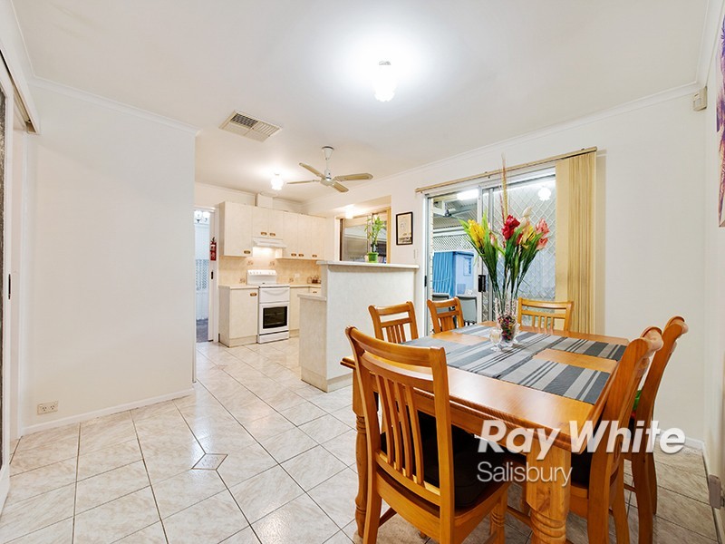 12 Alison Close, Salisbury Heights SA 5109