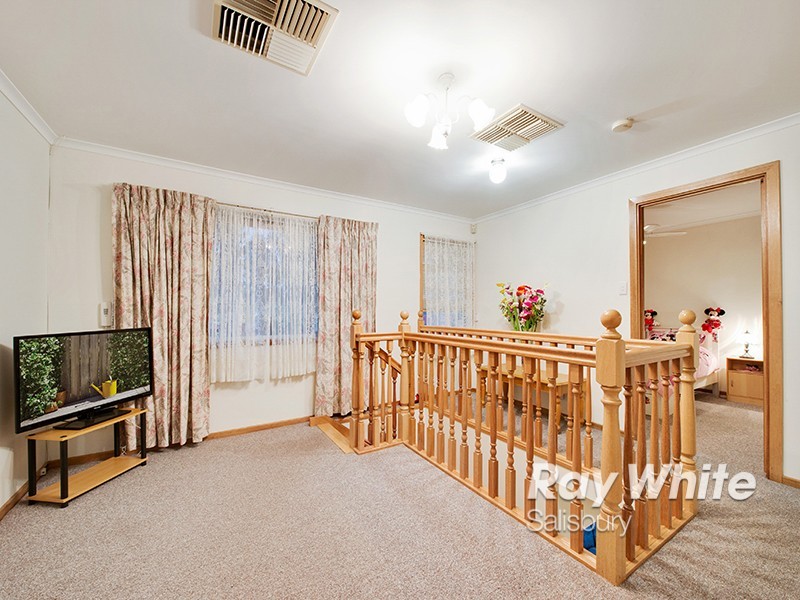 12 Alison Close, Salisbury Heights SA 5109