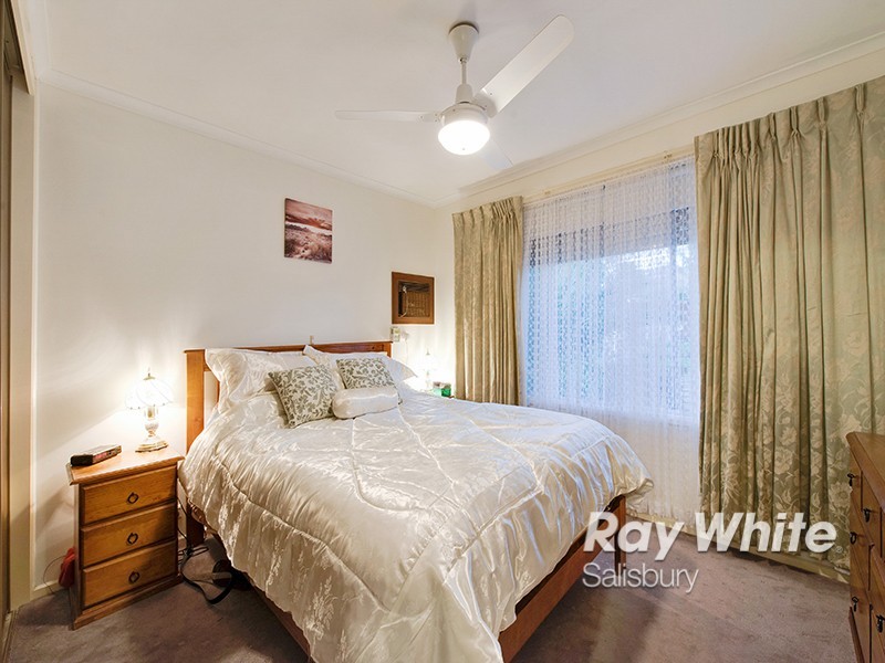 12 Alison Close, Salisbury Heights SA 5109