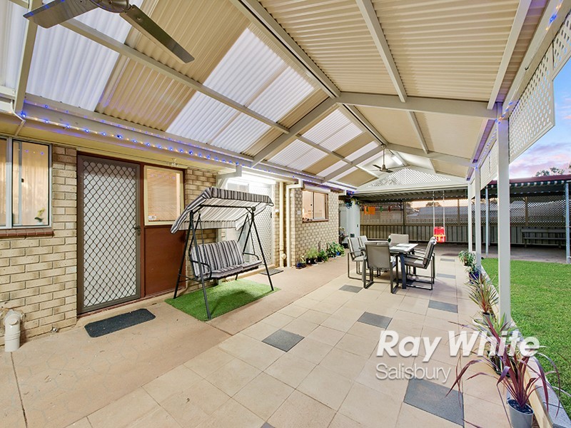 12 Alison Close, Salisbury Heights SA 5109