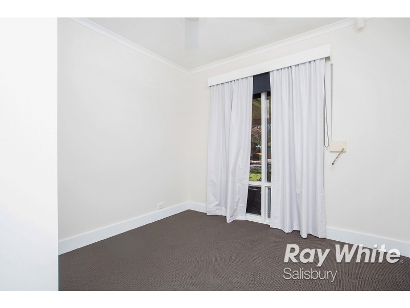 9 Saint Peters Place, Salisbury Downs SA 5108