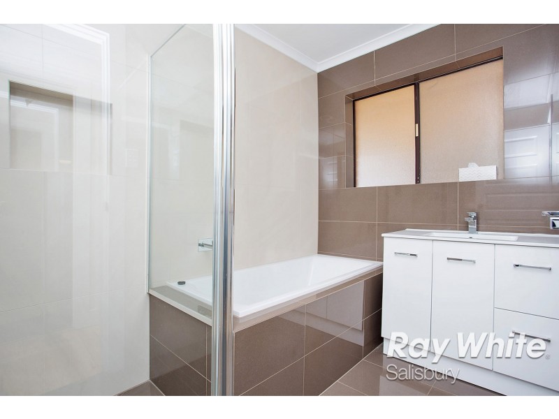 9 Saint Peters Place, Salisbury Downs SA 5108