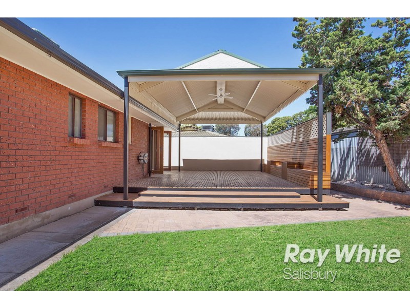 9 Saint Peters Place, Salisbury Downs SA 5108