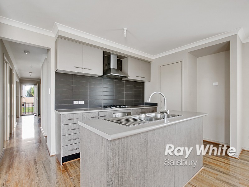 166 Newton Boulevard, Munno Para SA 5115