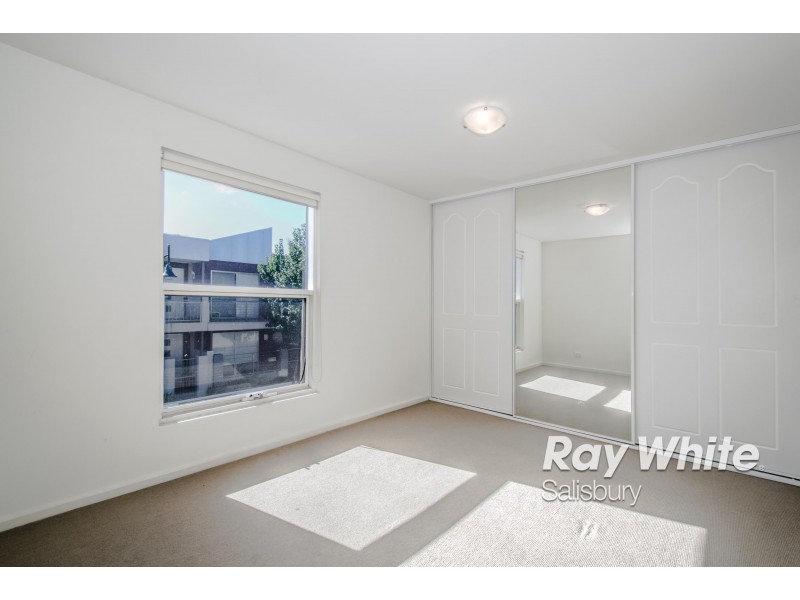 10 Chapel Lane, Mawson Lakes SA 5095