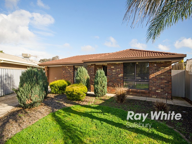 62 Camelot Drive, Paralowie SA 5108