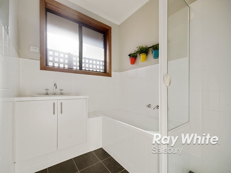62 Camelot Drive, Paralowie SA 5108