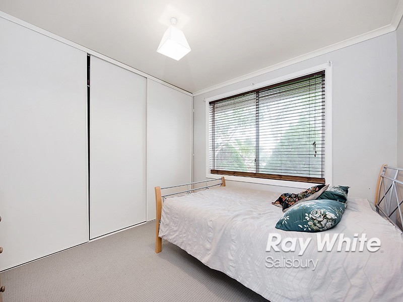 30 Woodlands Road, Elizabeth Downs SA 5113