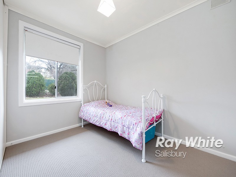 30 Woodlands Road, Elizabeth Downs SA 5113