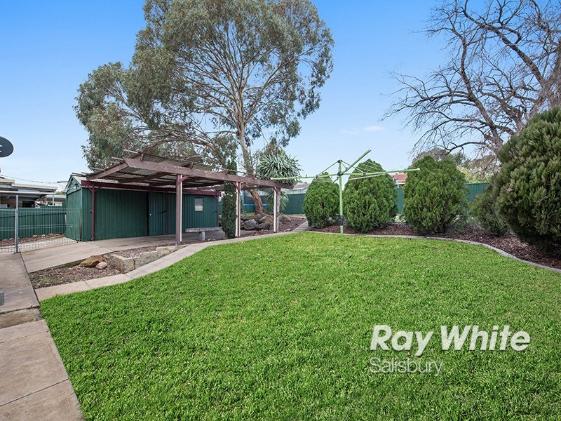 30 Woodlands Road, Elizabeth Downs SA 5113