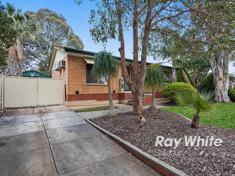 30 Woodlands Road, Elizabeth Downs SA 5113