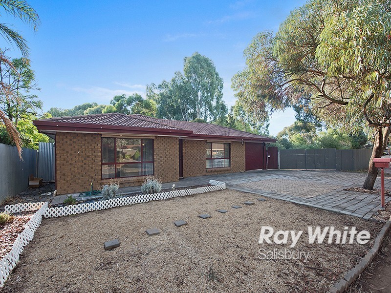 12 Brando Court, Paralowie SA 5108