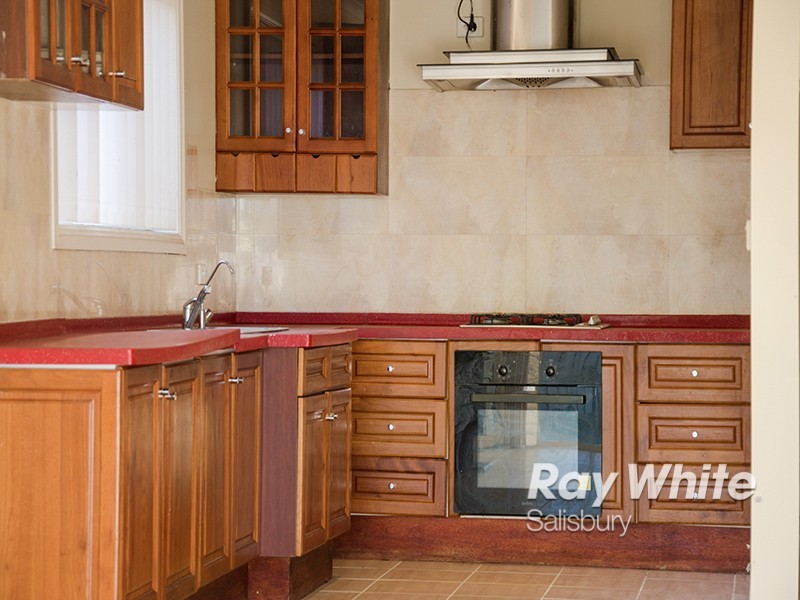 138 Commercial Road, Salisbury SA 5108