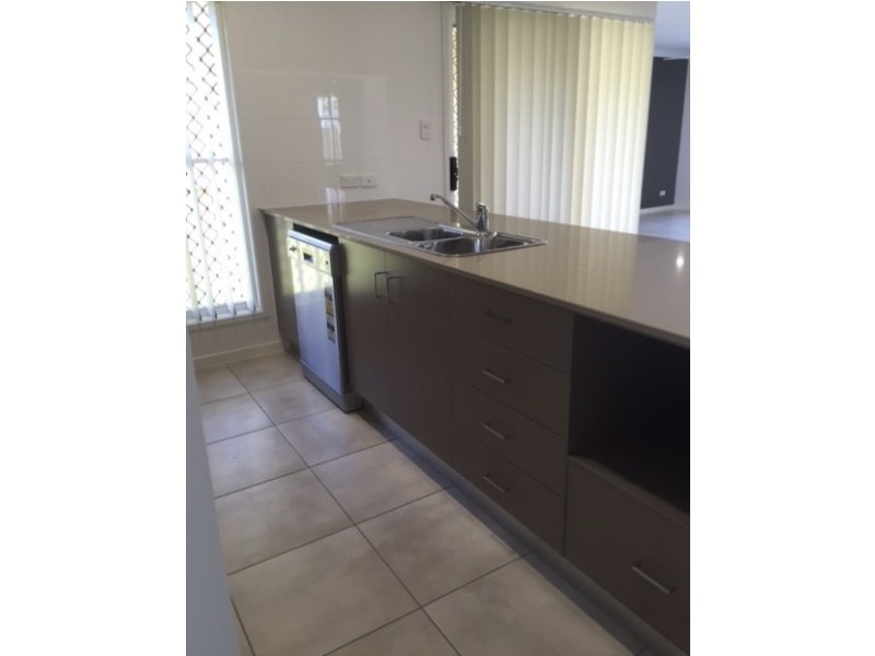 5 Impala Drive, Gracemere QLD 4702