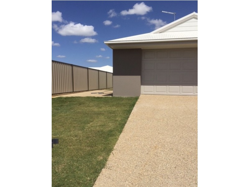 5 Impala Drive, Gracemere QLD 4702