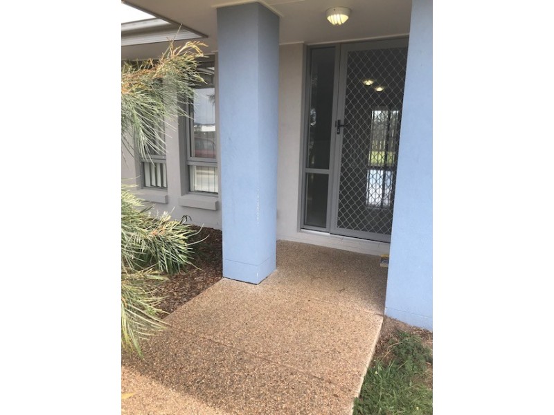 57 Taramoore Road, Gracemere QLD 4702