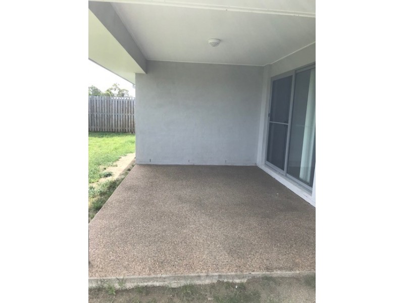 57 Taramoore Road, Gracemere QLD 4702