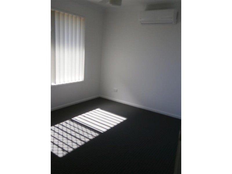 9 Laver Place, Gracemere QLD 4702