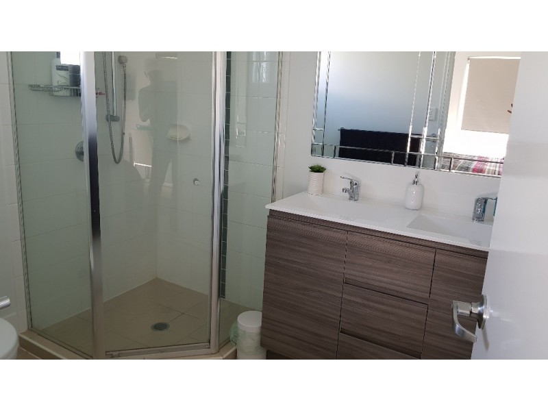 27 Tawarra Crescent, Gracemere QLD 4702