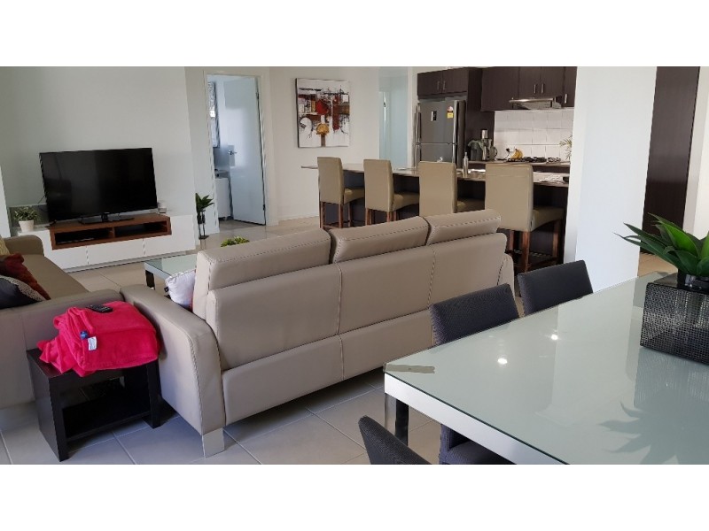 27 Tawarra Crescent, Gracemere QLD 4702