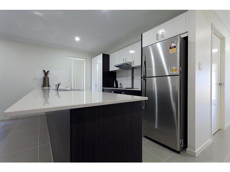 5 KEIRIN CRT, Gracemere QLD 4702