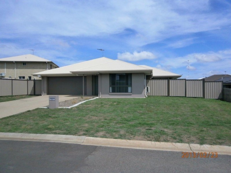 26 Chatterton Blvd, Gracemere QLD 4702