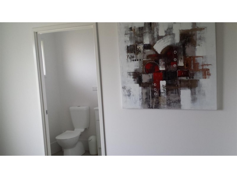 12 Rosebrook Place, Gracemere QLD 4702