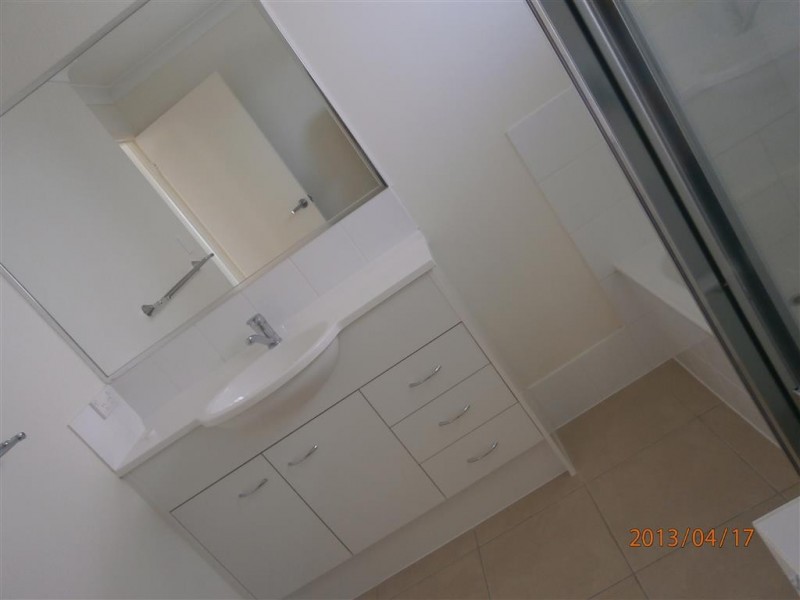 19 KOOLAMARRA  DR, Gracemere QLD 4702