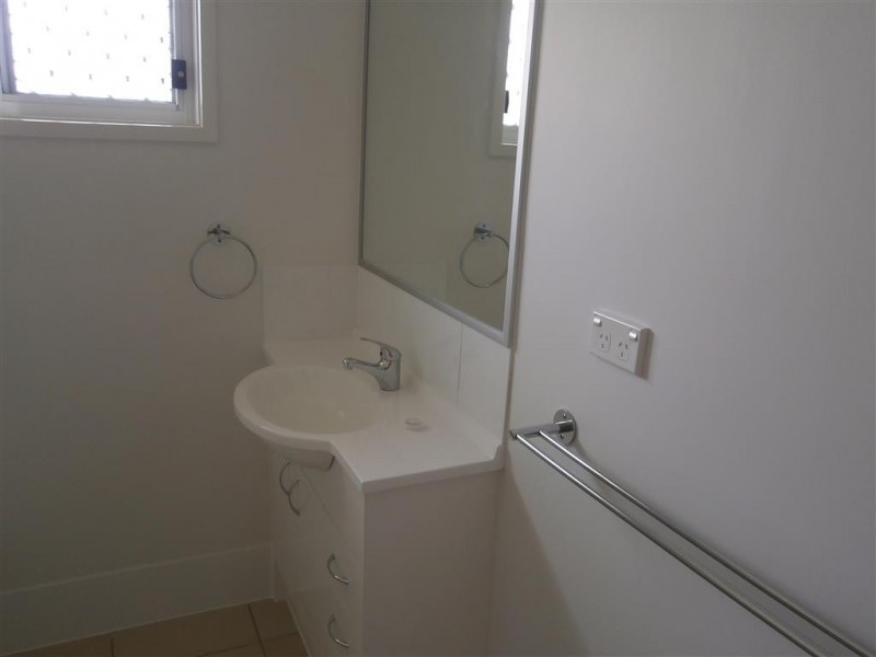 18 Tippett Crescent, Gracemere QLD 4702