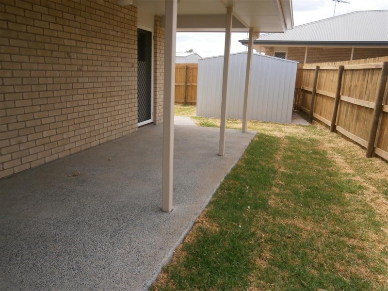 18 Tippett Crescent, Gracemere QLD 4702