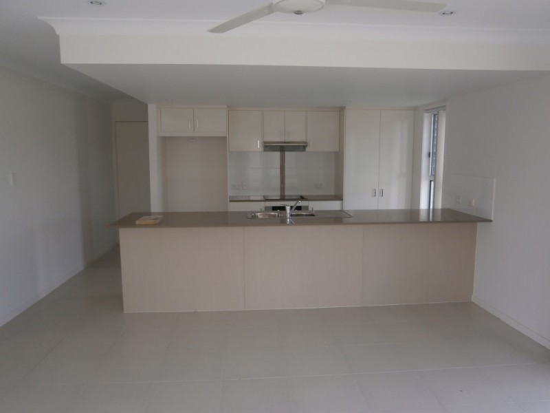 1 Keirin Crt, Gracemere QLD 4702