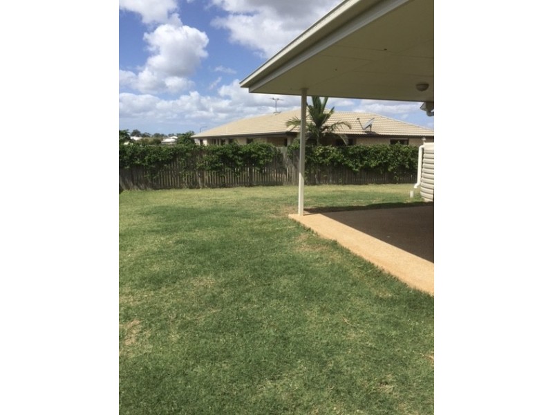 64 Lillypilly Avenue, Gracemere QLD 4702