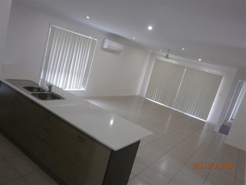 8 Keirin Court, Gracemere QLD 4702