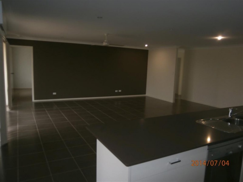 7 Belltrees Place, Gracemere QLD 4702