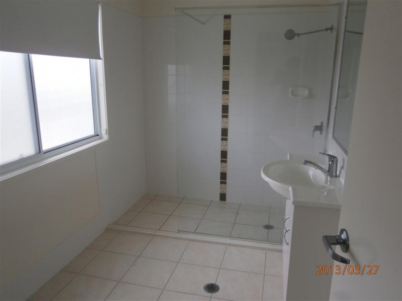 8/ 54 LILLYPILLY AVE, Gracemere QLD 4702