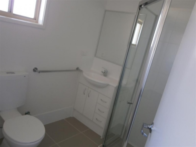 11 Keirin Court, Gracemere QLD 4702