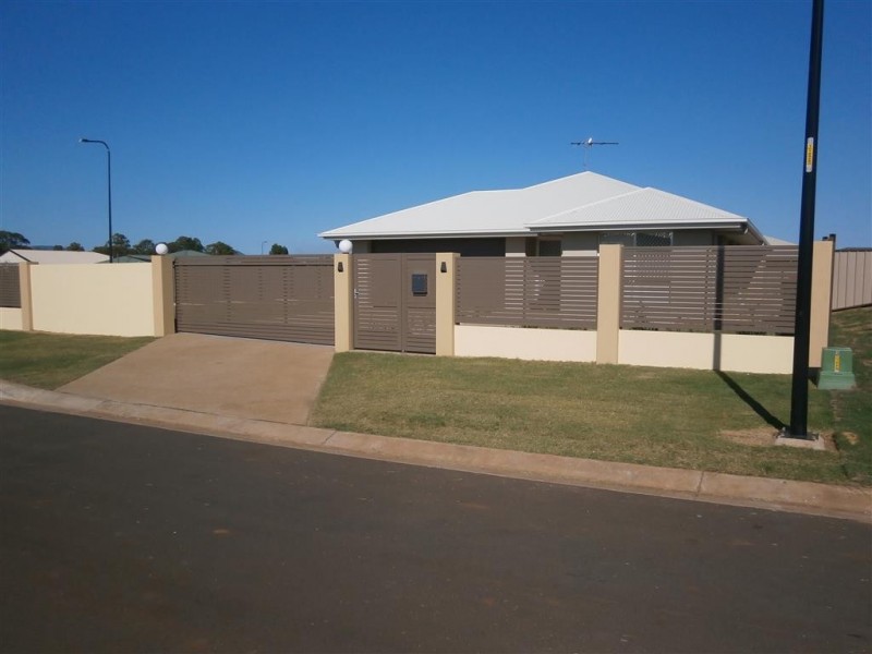1 Premier Court, Gracemere QLD 4702