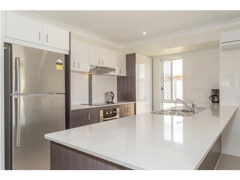 2 Irwin Street, Gracemere QLD 4702