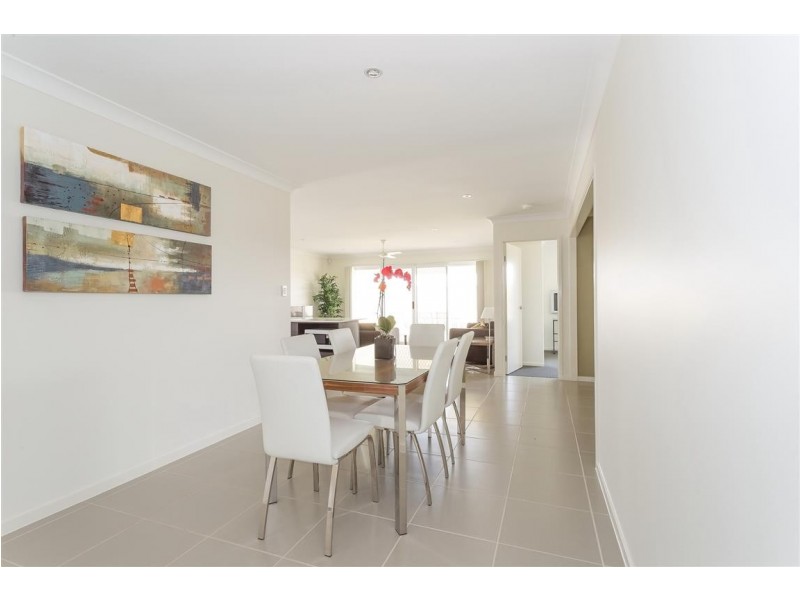 2 Irwin Street, Gracemere QLD 4702