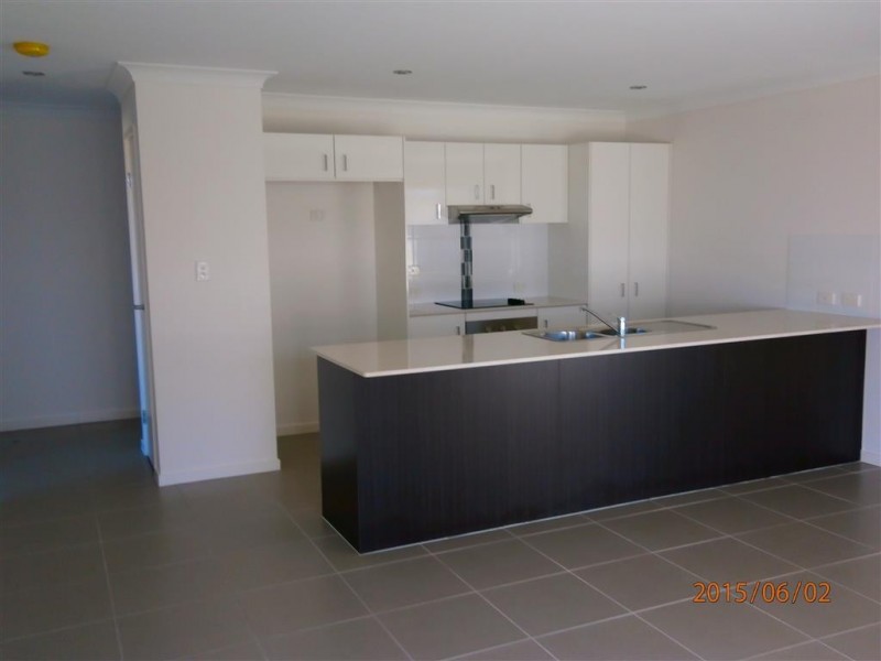 5 Rosebrook Place, Gracemere QLD 4702