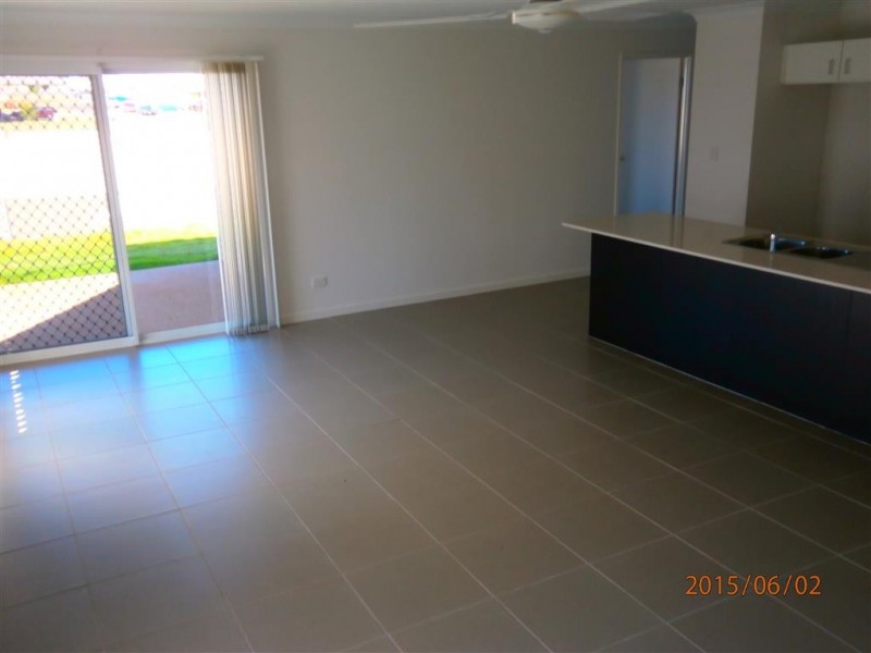 5 Rosebrook Place, Gracemere QLD 4702