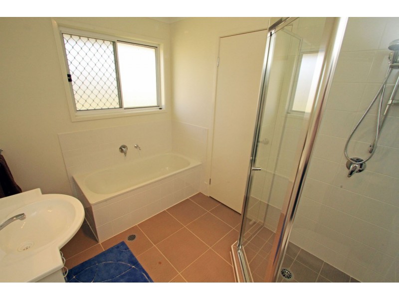 37 Doongarra Cr, Gracemere QLD 4702
