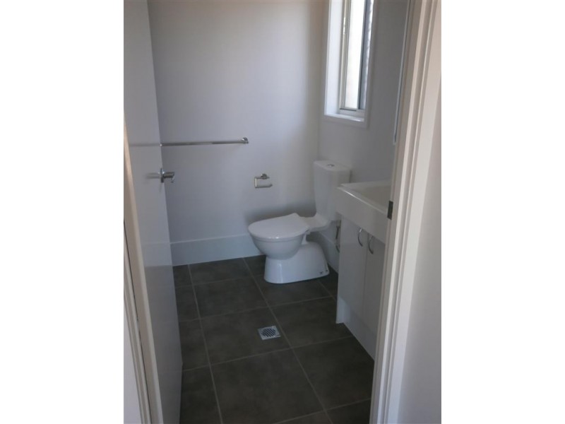 9 Laver Court, Gracemere QLD 4702