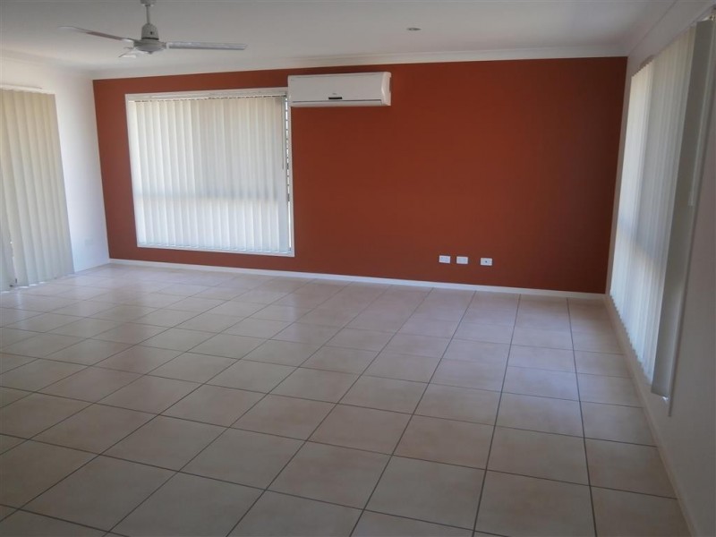 1 Laver Place, Gracemere QLD 4702