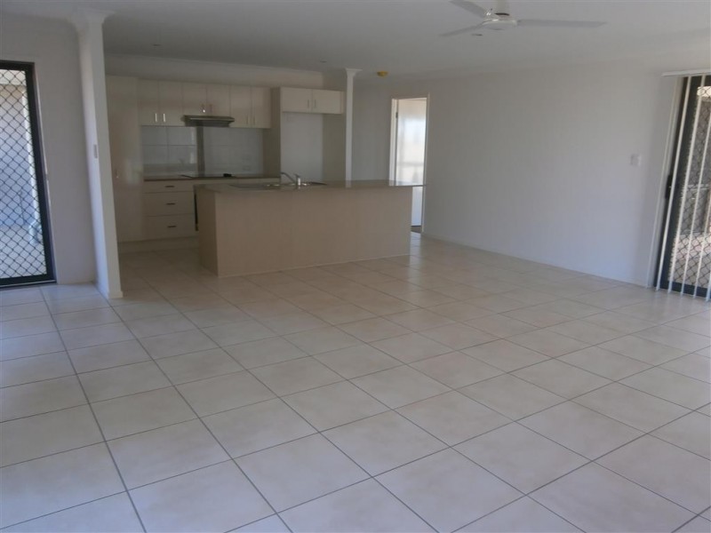 1 Laver Place, Gracemere QLD 4702